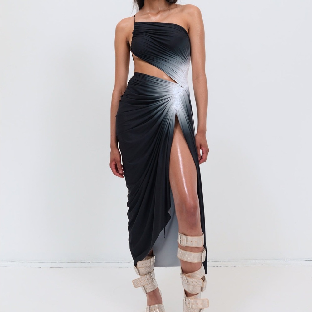 Fal-ash Signature Dress in Black/White
